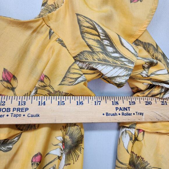 Express Women’s XS Yellow Floral Ruffle Sleeve Halter Cold Shoulder Crop Top Boh - Picture 10 of 13